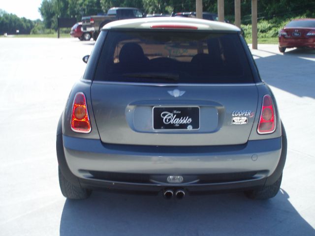 Mini Cooper 2004 photo 2