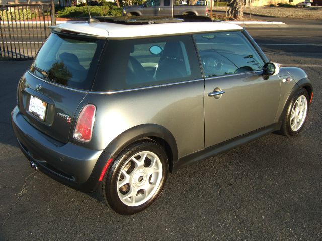 Mini Cooper 2005 photo 2