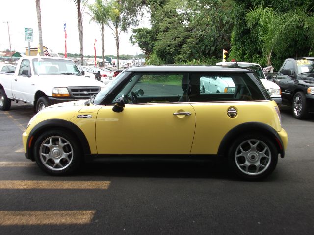 Mini Cooper 2005 photo 1