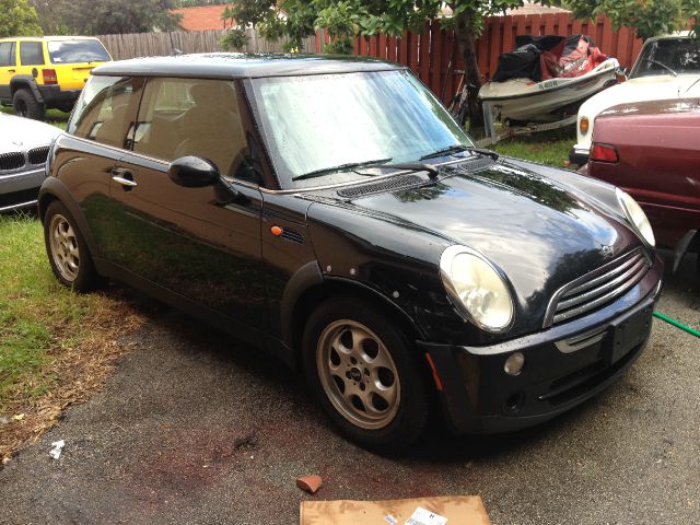 Mini Cooper 2005 photo 2