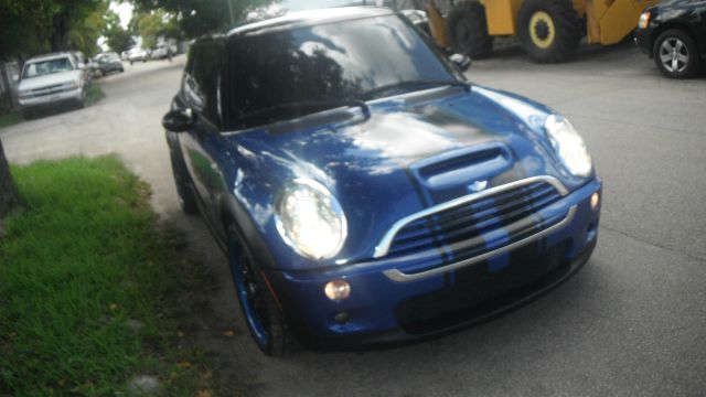 Mini Cooper 2005 photo 1