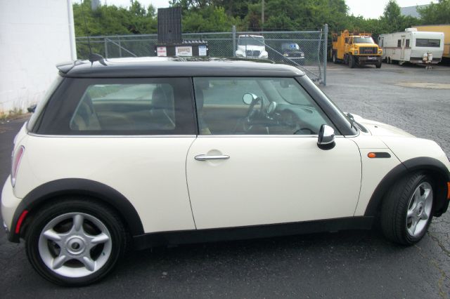 Mini Cooper 2005 photo 15