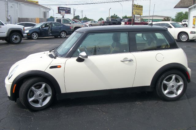 Mini Cooper 2005 photo 20