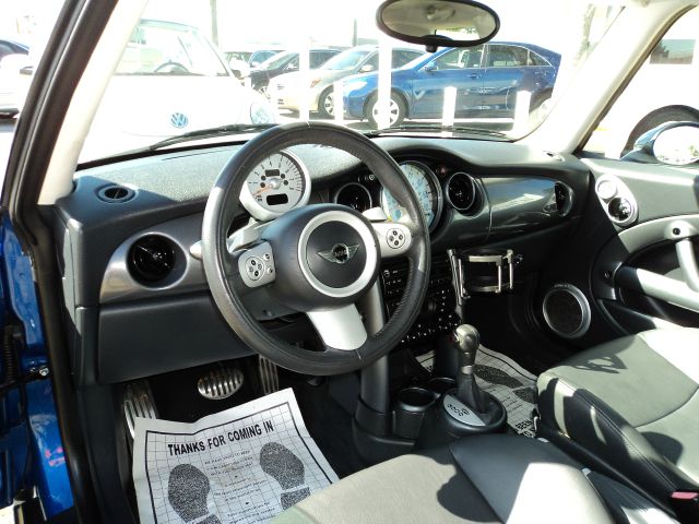 Mini Cooper 2005 photo 6