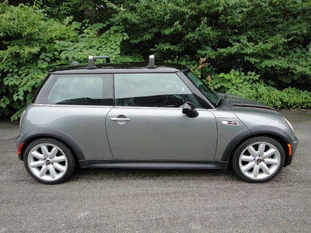 Mini Cooper 2005 photo 2