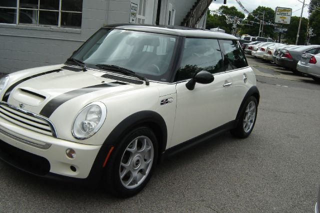 Mini Cooper 2005 photo 3