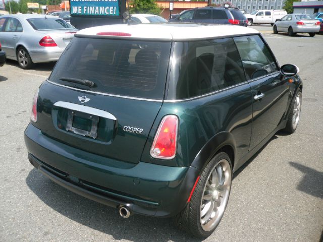 Mini Cooper 2005 photo 1