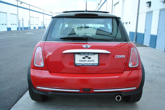 Mini Cooper 2005 photo 1