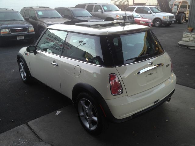 Mini Cooper 2005 photo 2