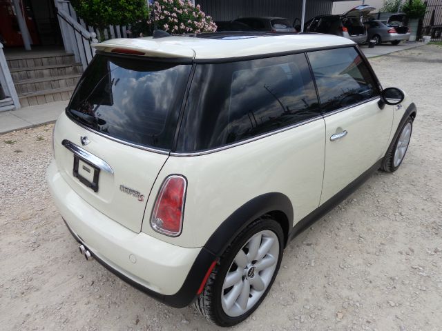 Mini Cooper 2005 photo 29