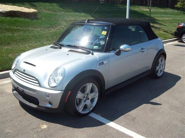 Mini Cooper XR Convertible