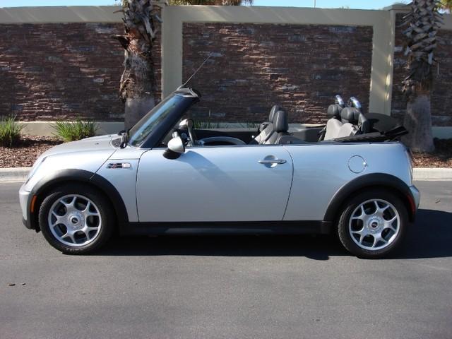 Mini Cooper 2006 photo 2