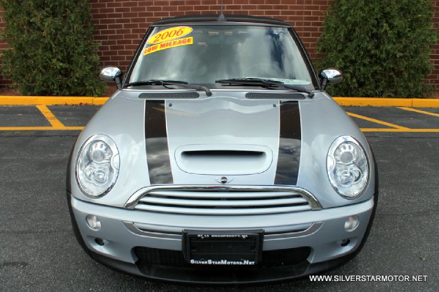 Mini Cooper 2006 photo 1