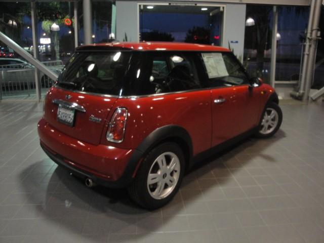 Mini Cooper 2006 photo 1