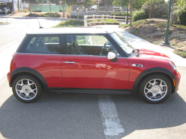 Mini Cooper 2006 photo 1