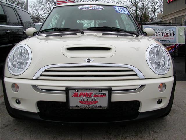 Mini Cooper 2006 photo 1