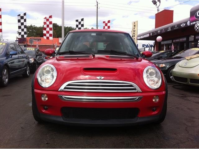 Mini Cooper 2006 photo 1