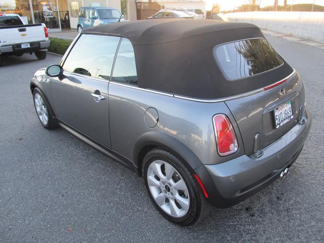 Mini Cooper 2006 photo 1