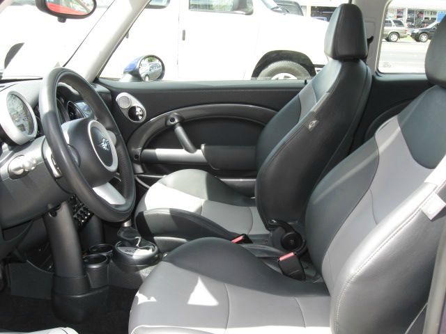 Mini Cooper 2006 photo 4