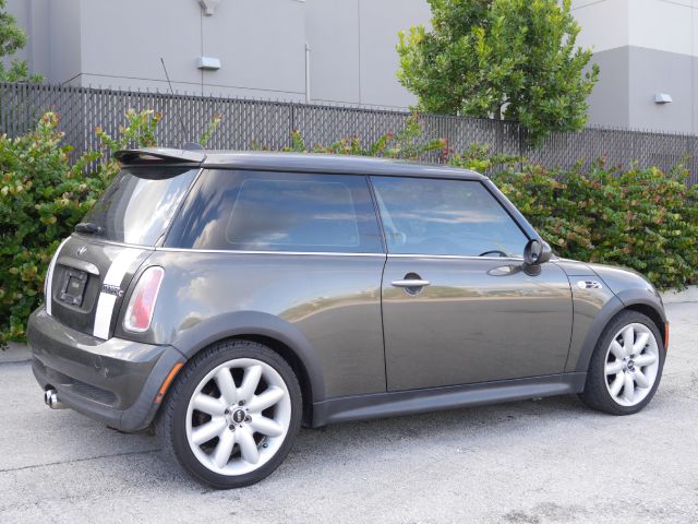 Mini Cooper 2006 photo 2