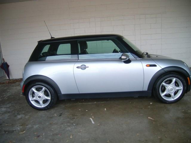 Mini Cooper 2006 photo 1