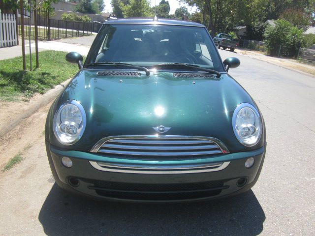 Mini Cooper 2006 photo 2