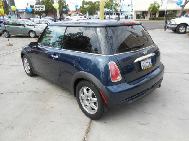 Mini Cooper 2006 photo 2