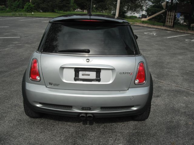 Mini Cooper 2006 photo 22