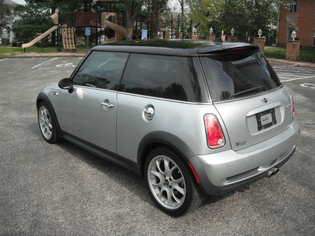 Mini Cooper 2006 photo 3