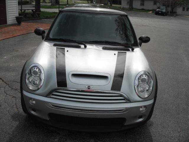 Mini Cooper 2006 photo 4