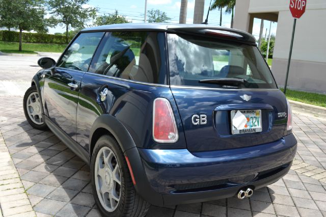 Mini Cooper 2006 photo 2