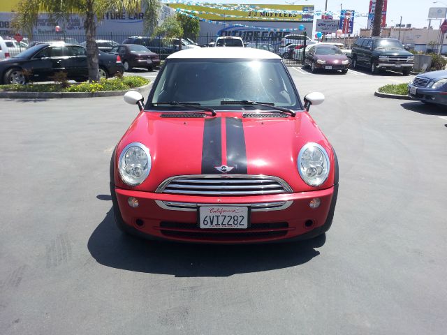 Mini Cooper 2006 photo 3