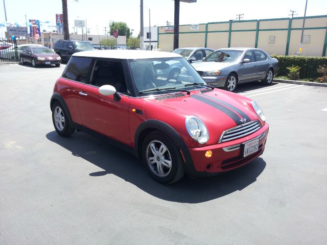 Mini Cooper 2006 photo 9