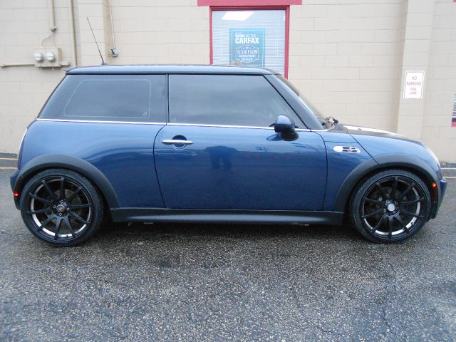 Mini Cooper 2006 photo 1