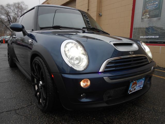 Mini Cooper 2006 photo 2