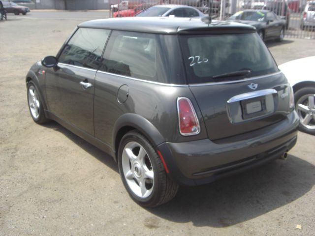 Mini Cooper 2006 photo 2