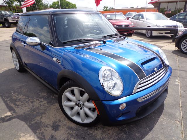 Mini Cooper 2006 photo 1