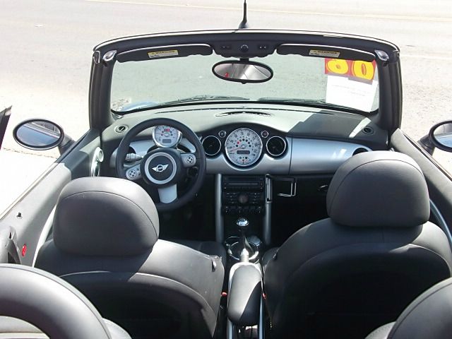 Mini Cooper 2006 photo 1