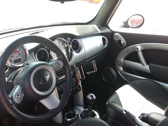 Mini Cooper 2006 photo 4