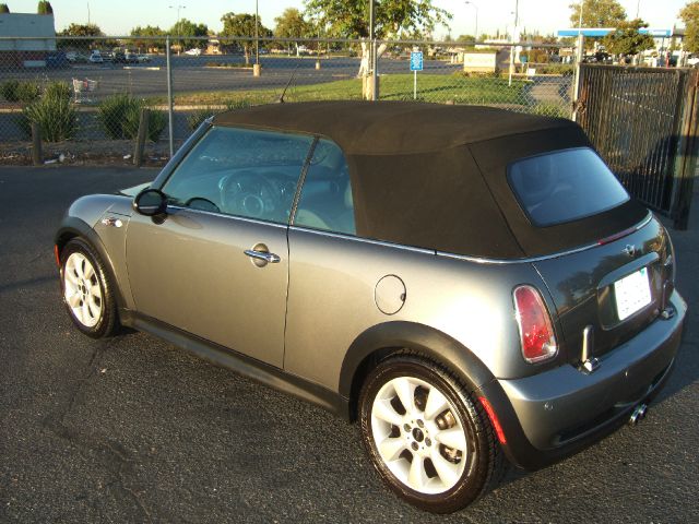 Mini Cooper 2006 photo 3