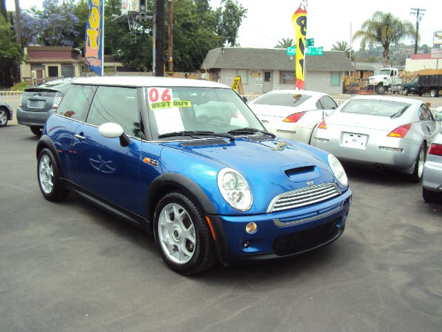 Mini Cooper 2006 photo 1