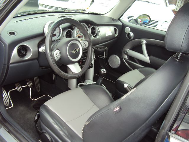 Mini Cooper 2006 photo 5