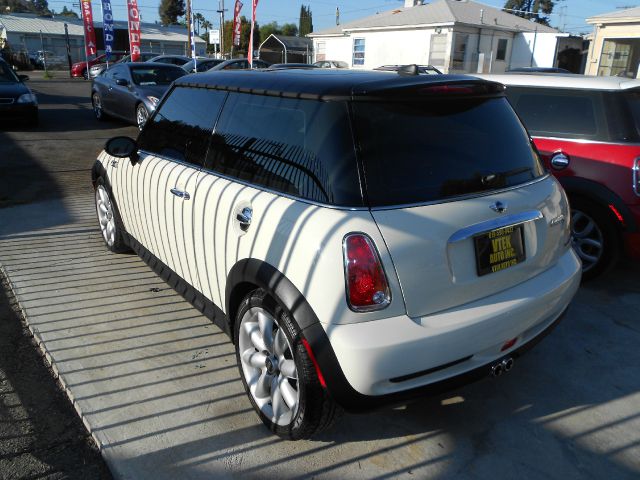 Mini Cooper 2006 photo 5