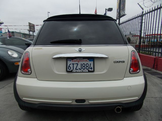 Mini Cooper 2006 photo 46