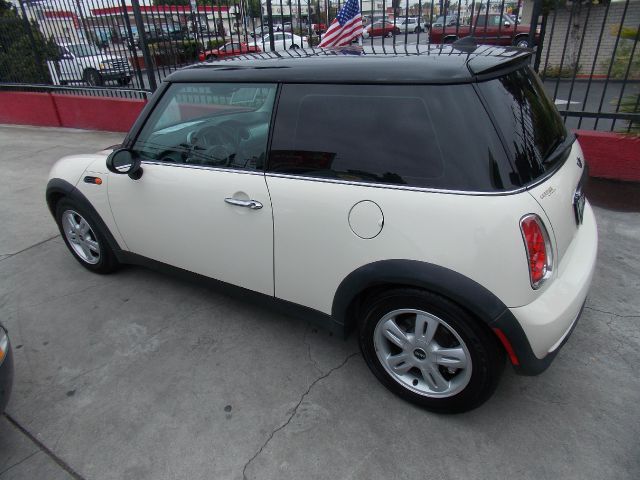 Mini Cooper 2006 photo 56