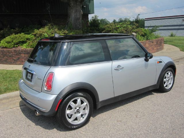 Mini Cooper 2006 photo 3