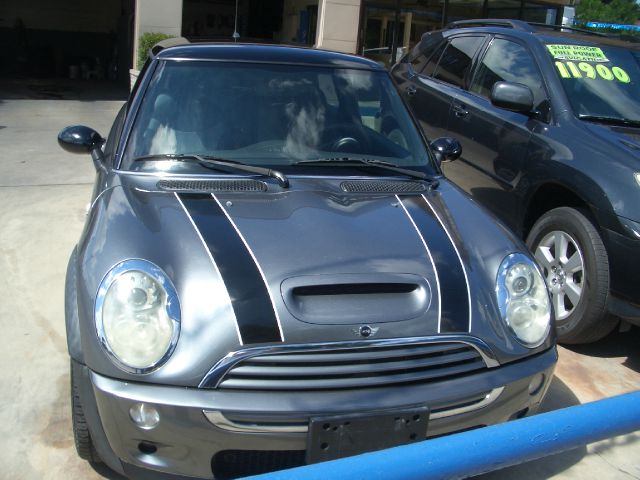 Mini Cooper 2006 photo 2