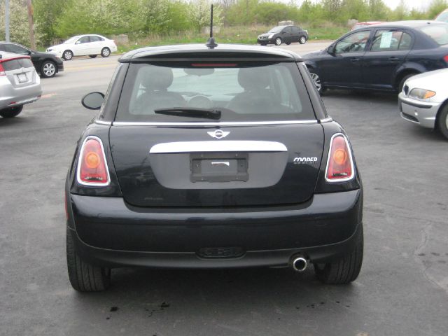 Mini Cooper 2007 photo 17