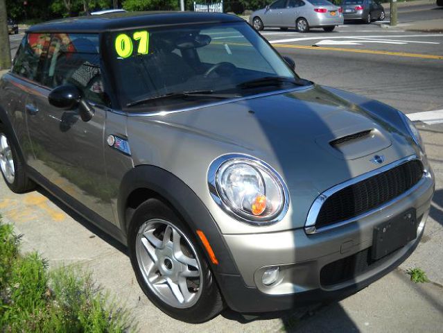 Mini Cooper 2007 photo 11