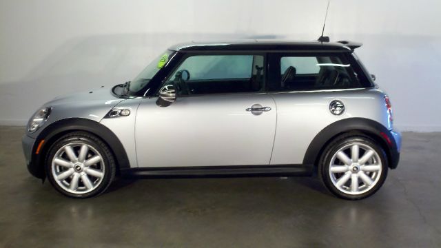 Mini Cooper 2007 photo 12